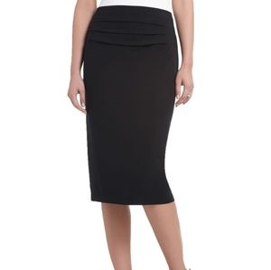 BCBG Kahli Ruched pencil skirt with ruched detai